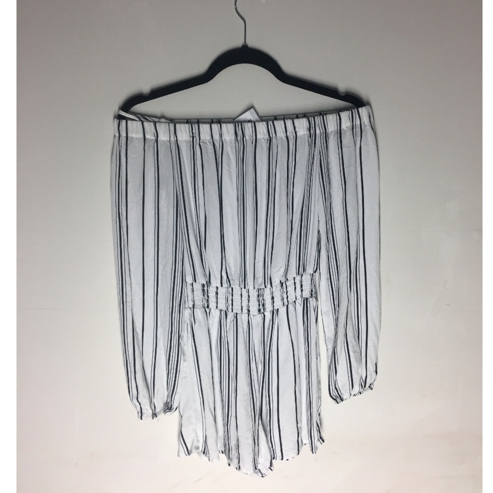 PACSUN Overshoulder Romper